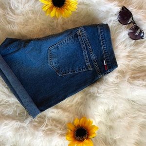Vintage Tommy Hilfiger size 31” waist denim shorts